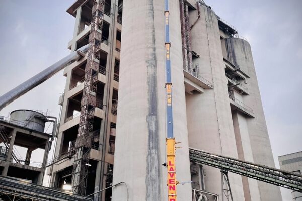 Levage_Manutention_Demenagements-Industriels_Lavenir_Grue_Mobile_Liebherr_LTM1090-4.2_C