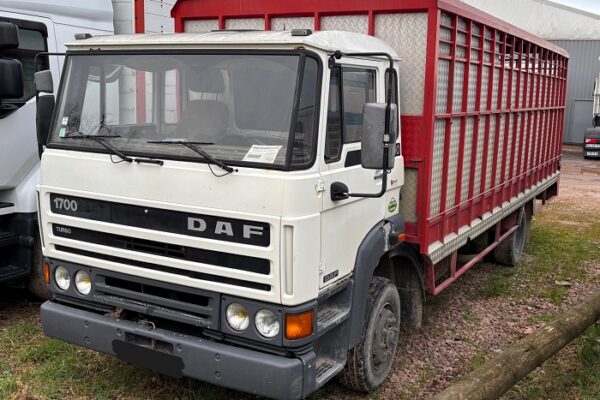 Porteur_4x2_Daf_Turbo_1700_Betaillere_1986_A