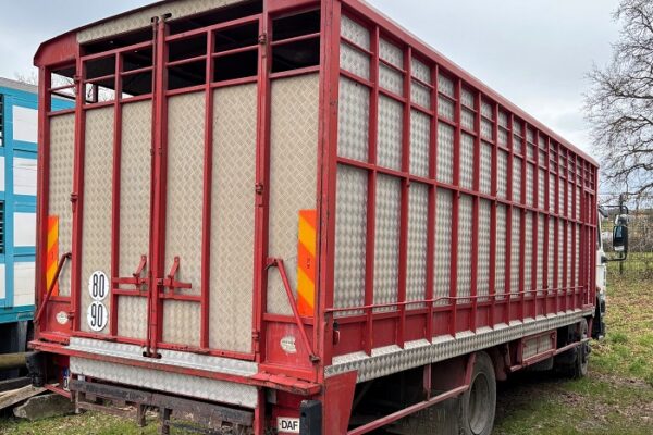 Porteur_4x2_Daf_Turbo_1700_Betaillere_1986_B